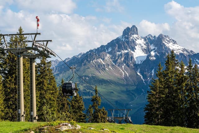 Sommergondeln mit der Papageno Gondelbahn